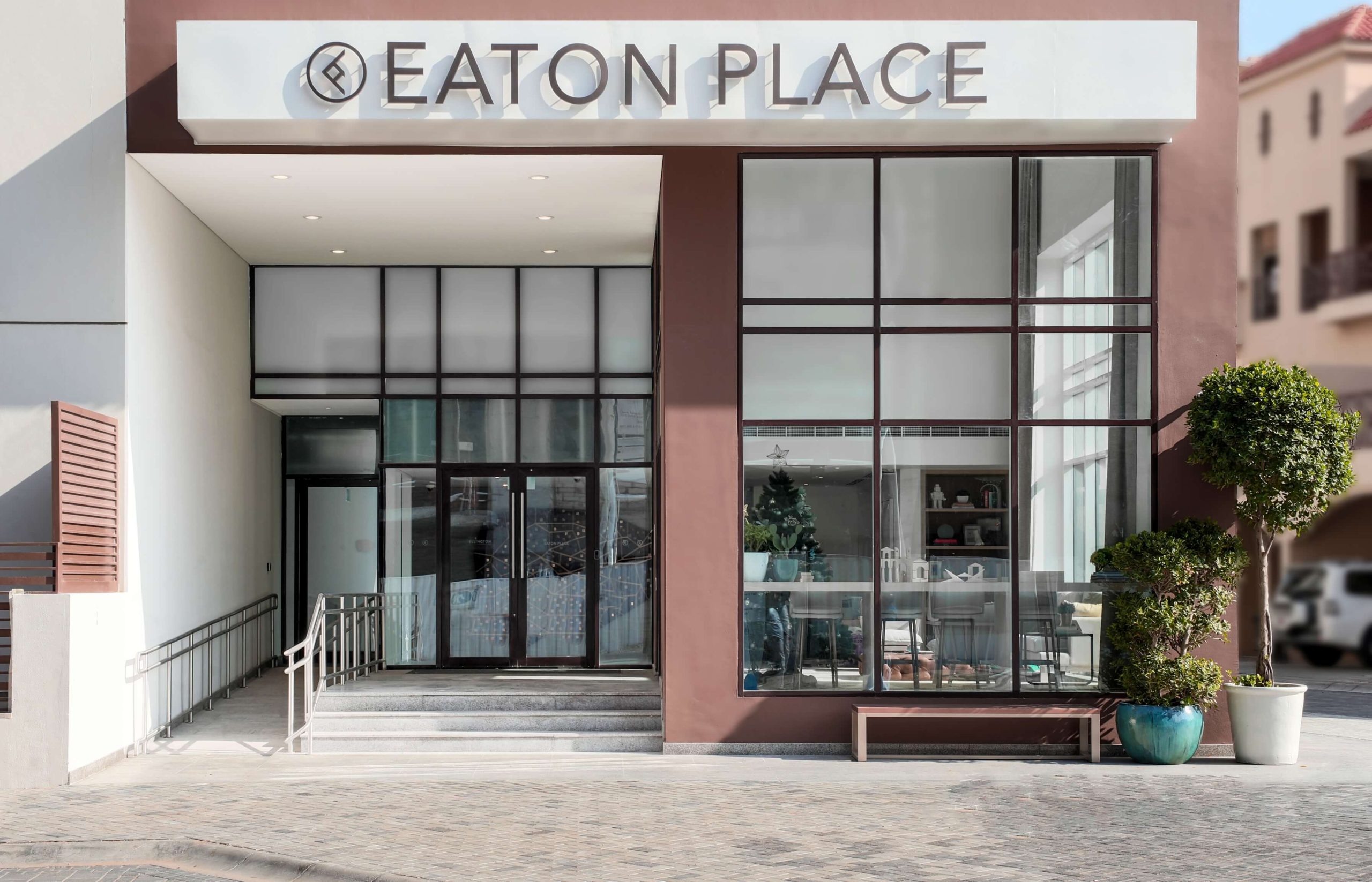 Eaton Place Apartment In JVC