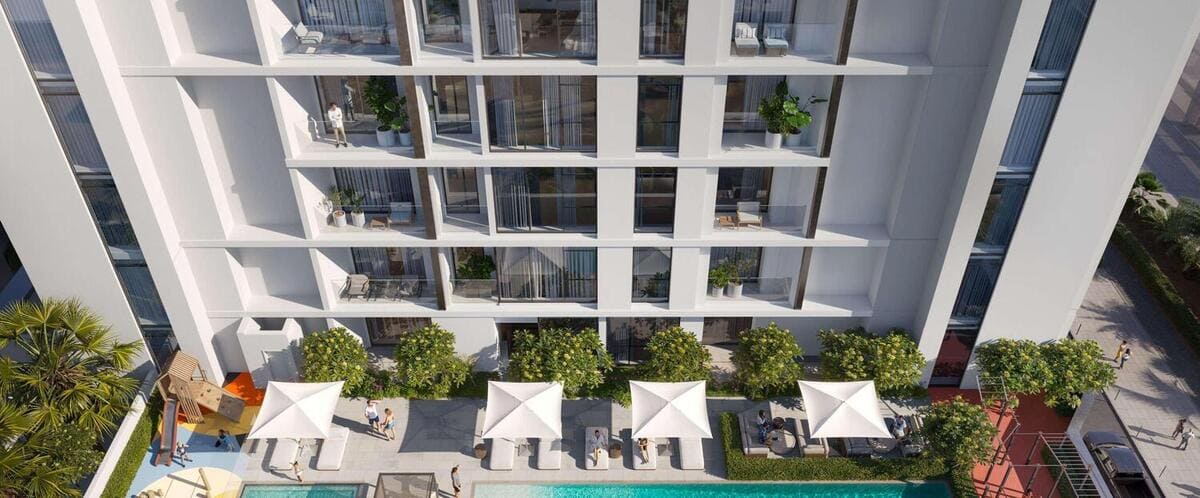 EVERGR1N House 4 exterior view