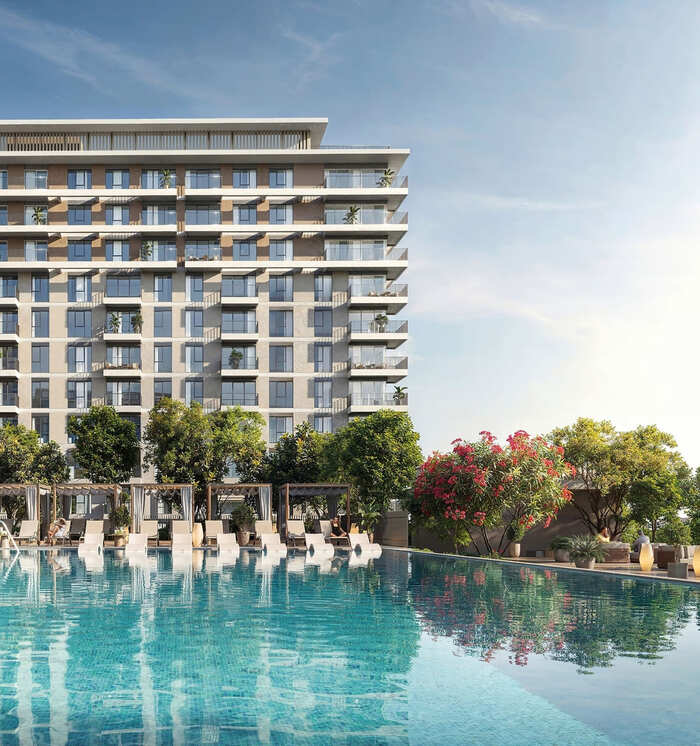 Golf Point exterior view