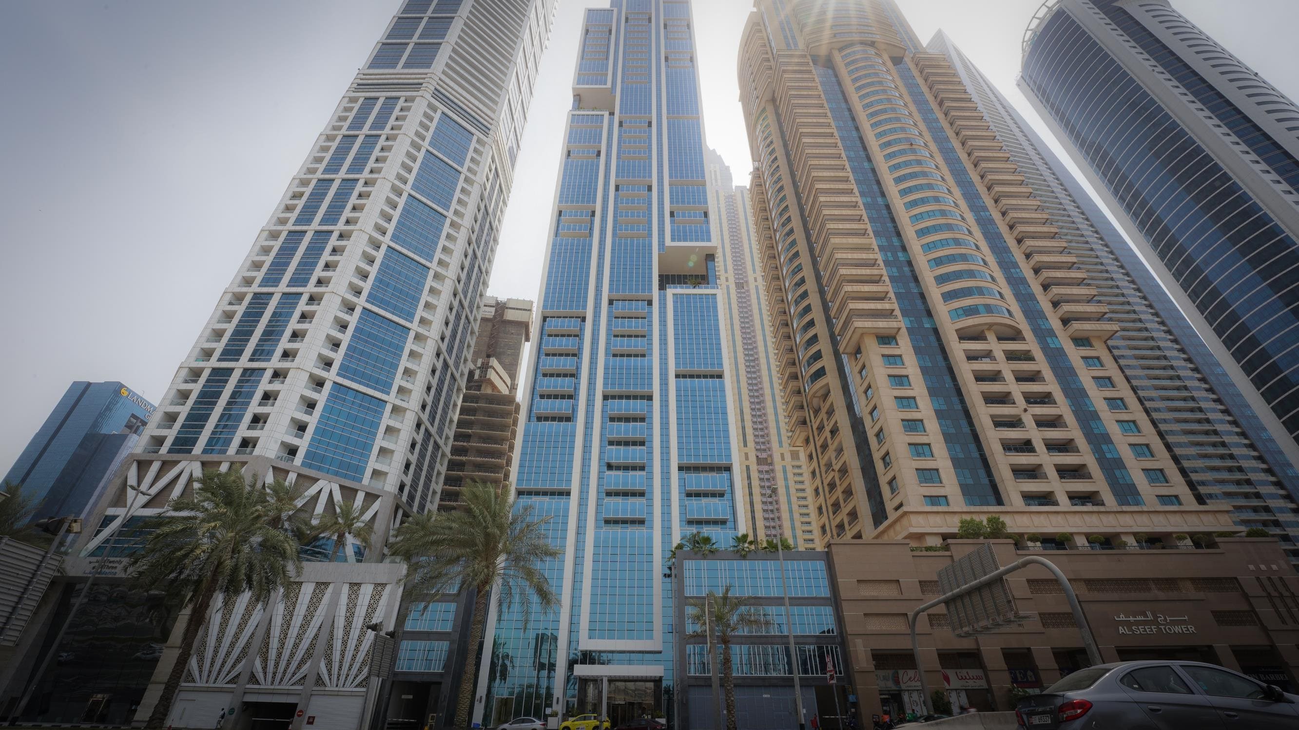 Marina Arcade Tower exterior view