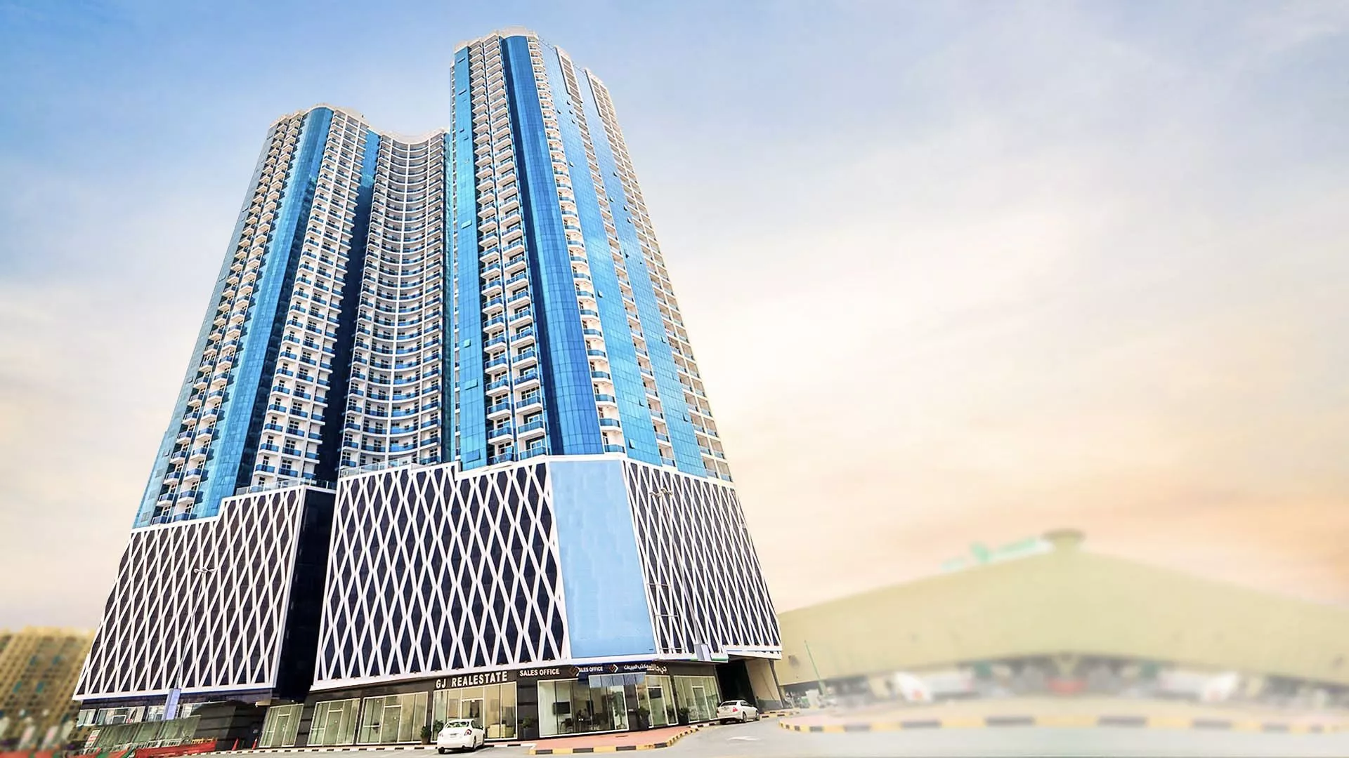 Oasis Towers 1 and 2 exterior view