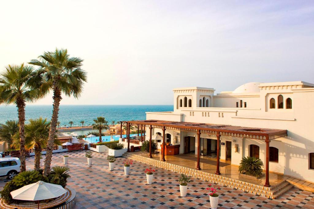 The Cove Rotana Resort gallery 5